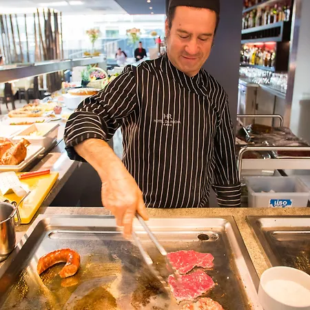 Hotel Rr Da Rocha 4*