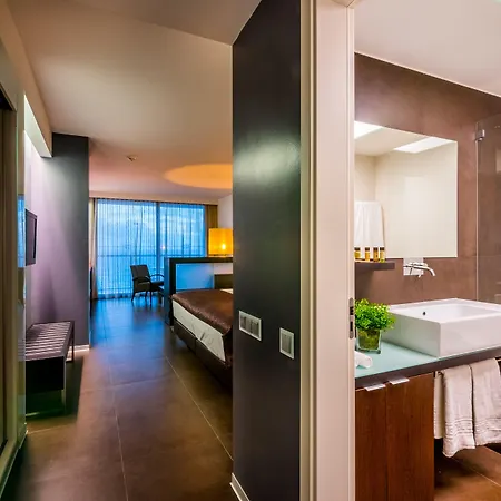 Hotel Rr Da Rocha 4*