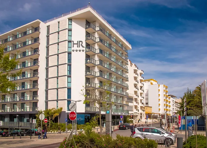 Rr Da Rocha Hotel 4*