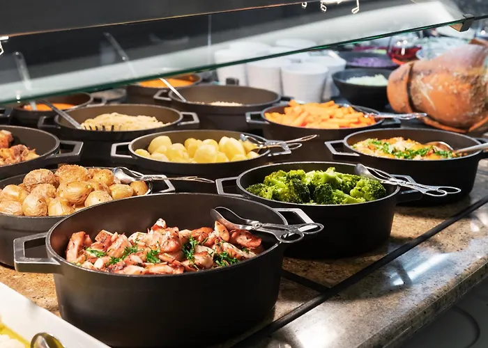 Hotel Rr Da Rocha 4*