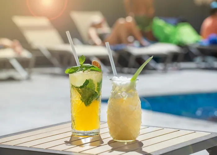 Hotel Rr Da Rocha 4*