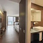 Rr Da Rocha Hotel
