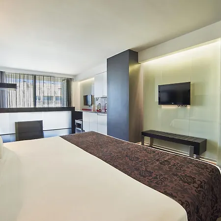Rr Da Rocha Hotel