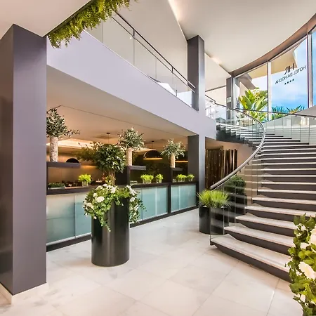 Hotel Rr Da Rocha 4*