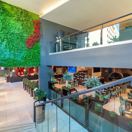 Rr Da Rocha Hotel