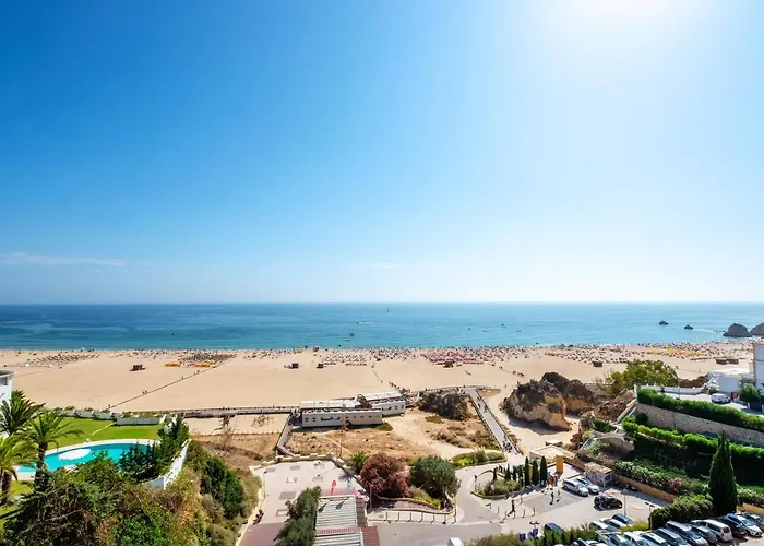 Hotel Rr Da Rocha 4*