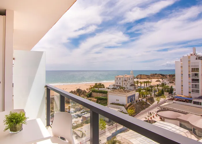 Rr Da Rocha Hotel 4*