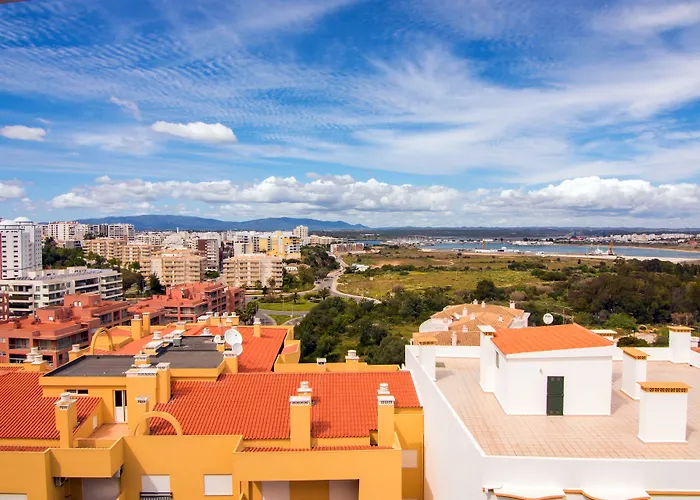 Rr Da Rocha Hotel 4*