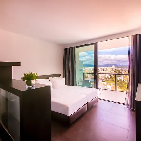 Hotel Rr Da Rocha 4*